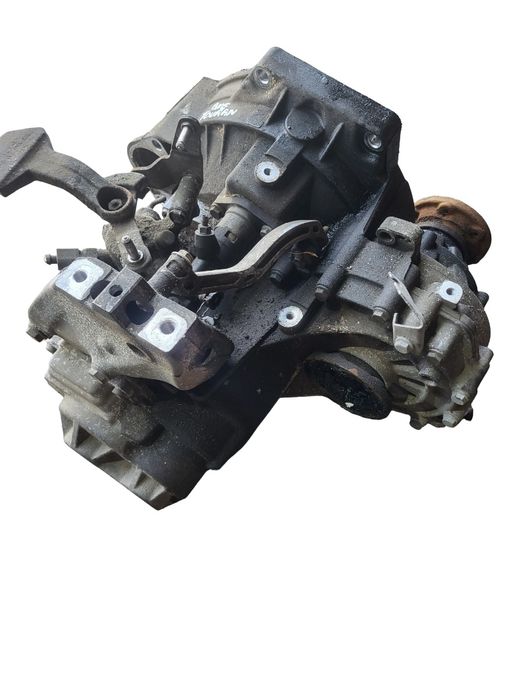 Cutie De Viteze Manuala 6 Trepte Volkswagen Touran 1T1, 1T2 2003 - 201