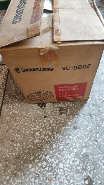 Пылесос Samsung новый