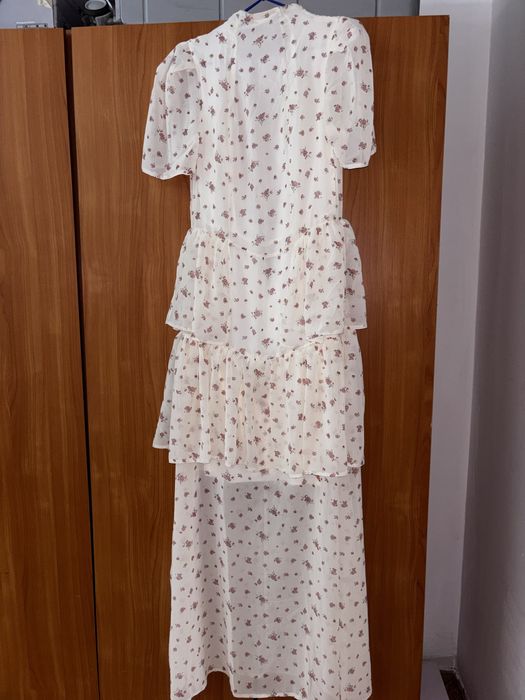 Продаю платье летнее