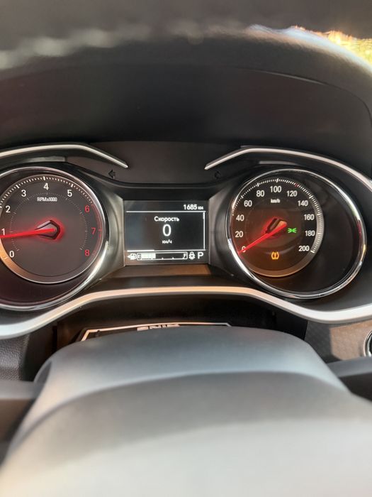 Продается автомобиль onix premier + pozitsiya