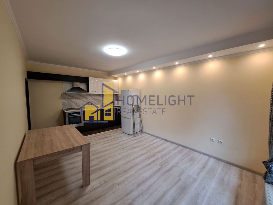 Продава се Двустаен апартамент в София, Медицинска академия - 67 кв.м за 2170 €/кв.м - Снимка #1