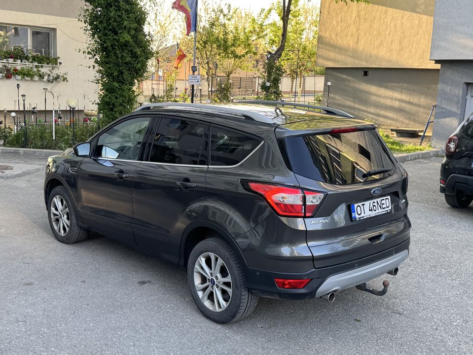 Ford kuga 4x4  , variante sprinter sau autoturism mai mic de oras