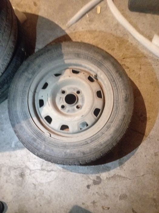 Продам в хорошем состояние шины