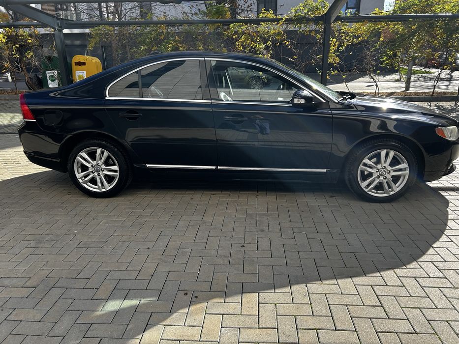 Продавам Volvo S 80