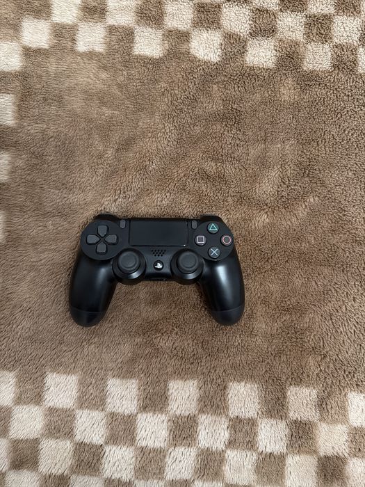 Sony ps4 slim 1Terra