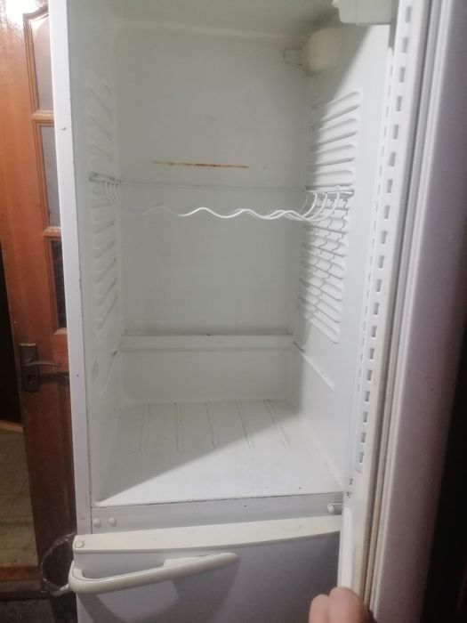 Продам б/у холодильник