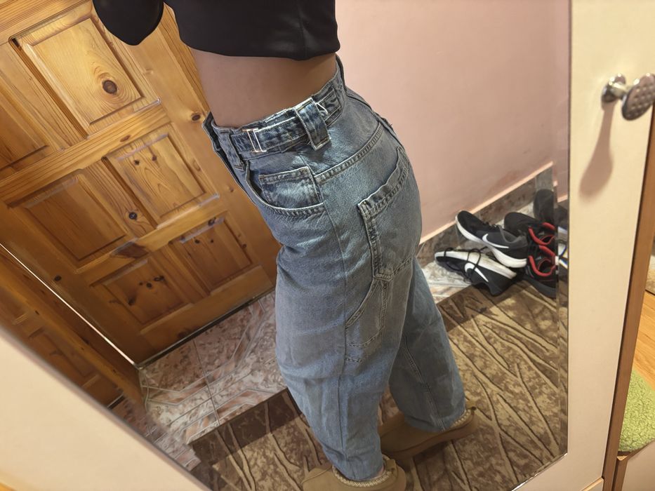Дънки на Bershka XS/S размер
