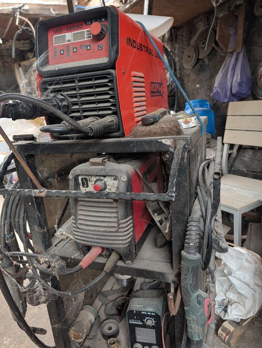Utilaje atelier mecanic / confecții metalice – Strung SN 320, Mașină găurit, Aparat sudură, Polizor (Se vând și separat)