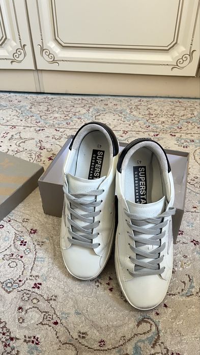 кроссовки Golden Goose