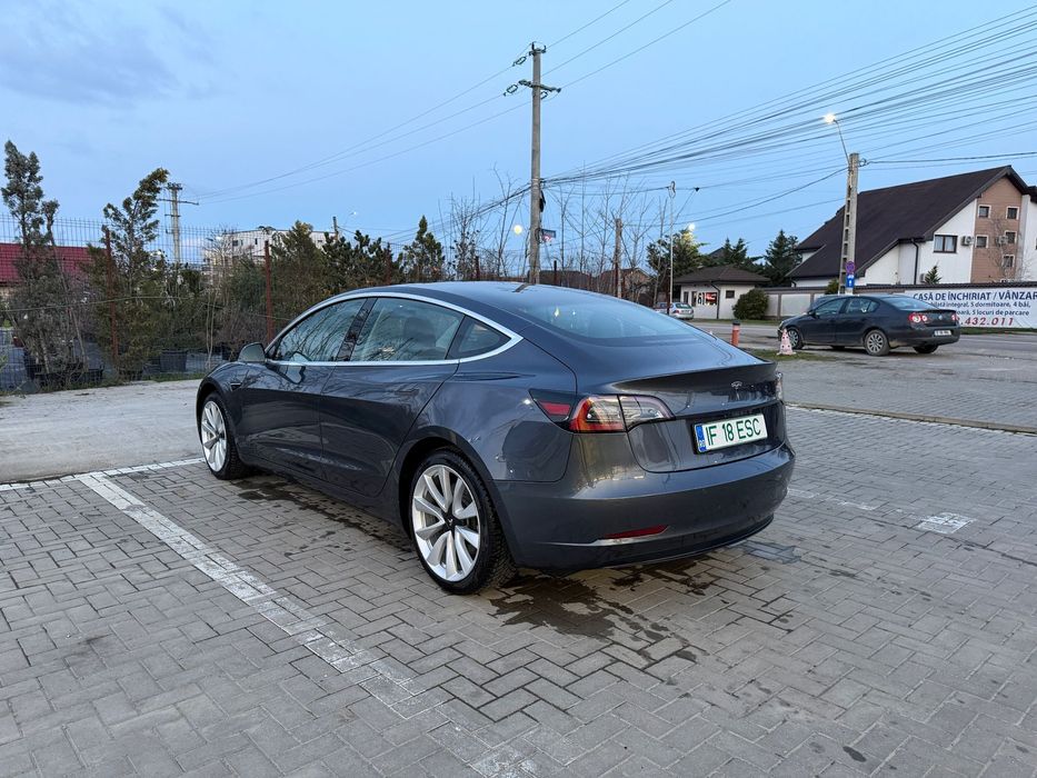 Tesla Model 3 Tesla Model 3 SR+, garantie baterie Decembrie 2027