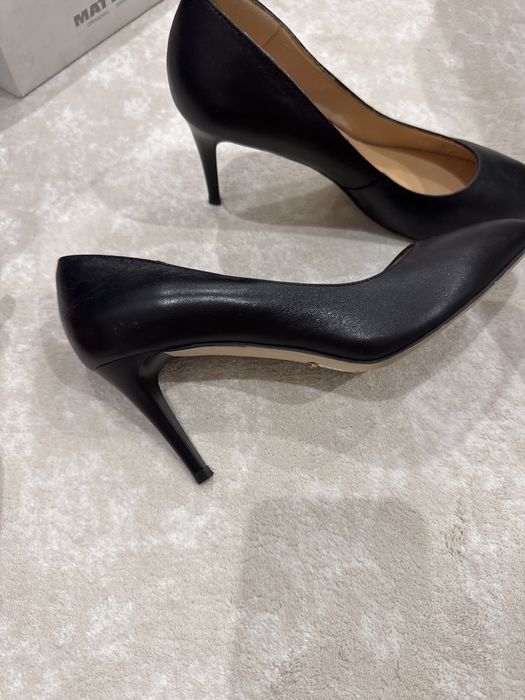 Черные туфли 38 размер