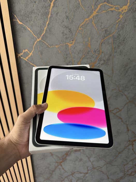 iPad 11th Gen, Wi-FI, silver,memorie 128Gb,baterie 100% la cutie, NOUA