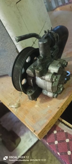 Мазда 6 компрессор гур.