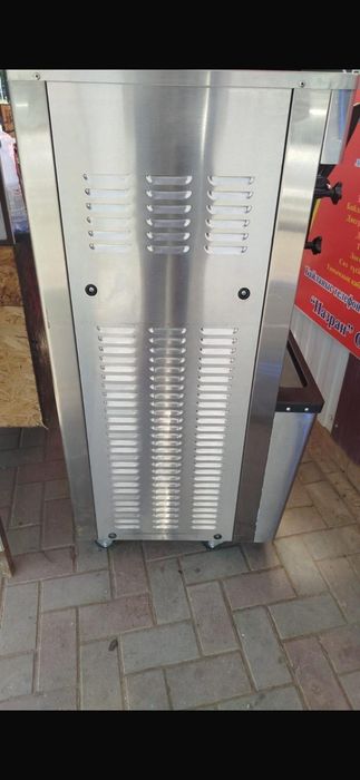 Продам аппарат для мороженное