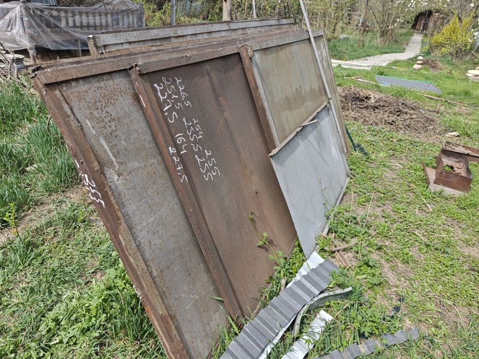 Продам забор металлический