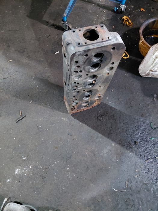 Продам головку на мтз 80