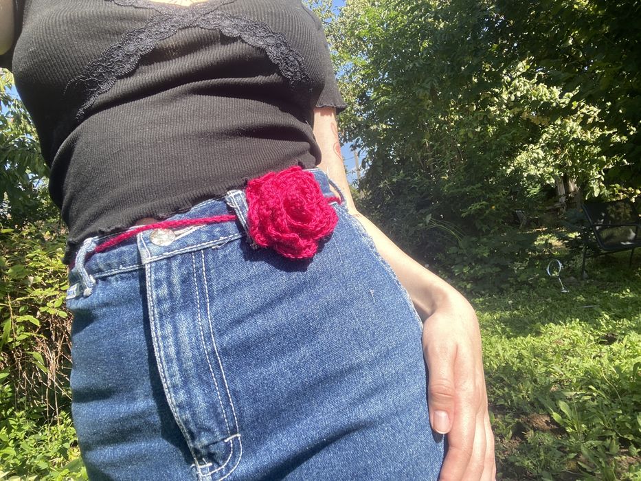 Accesoriu trandafir crosetat