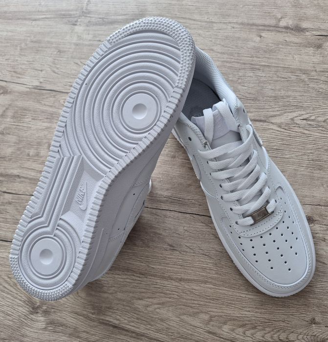 Nike Air Force 1 / 43