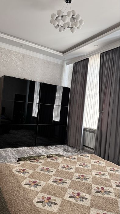Продаётся  в Сергелинском районе дом 1,5 этажный  на 6 сотках.