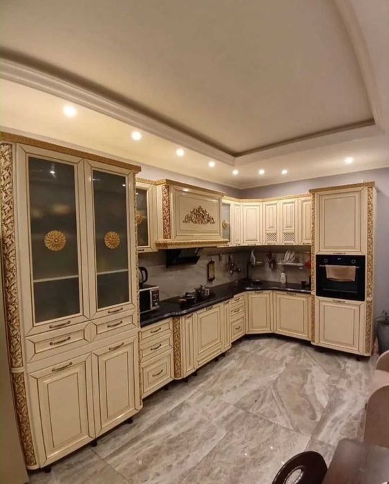 Продам кухонный гарнитур.