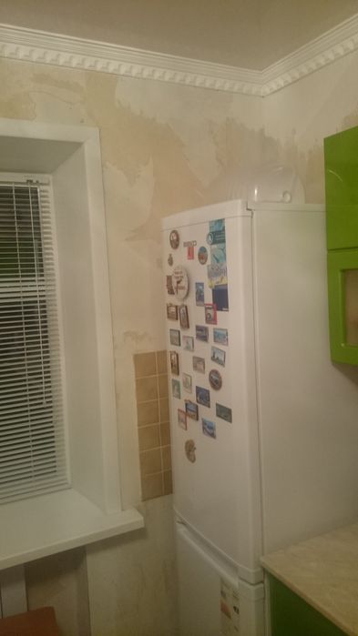 Холодильник большой