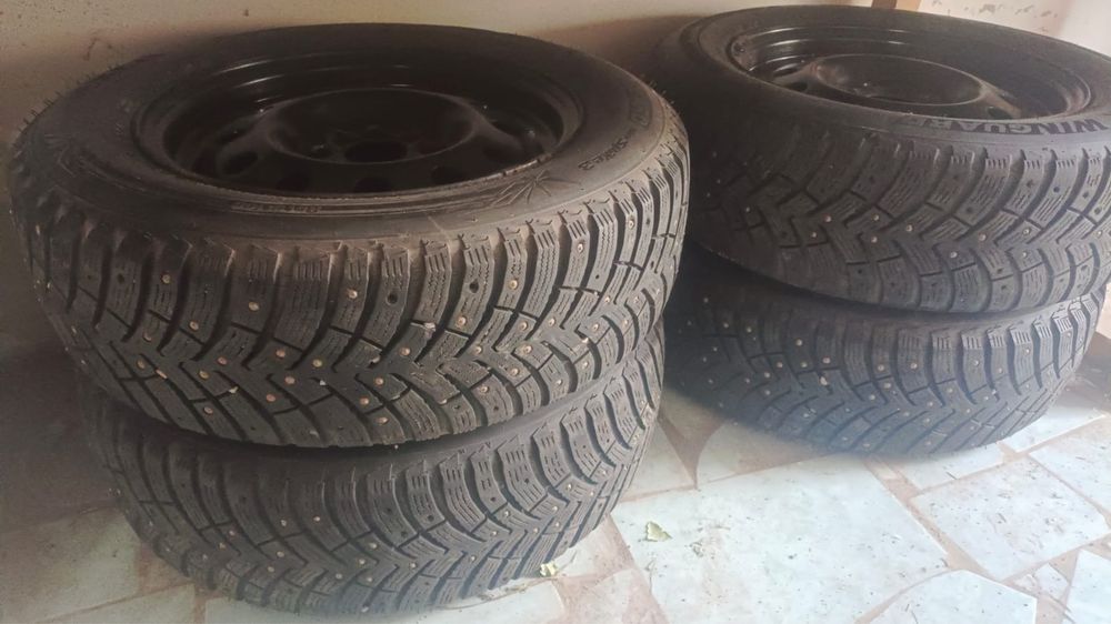 Продам зимние шины на 14