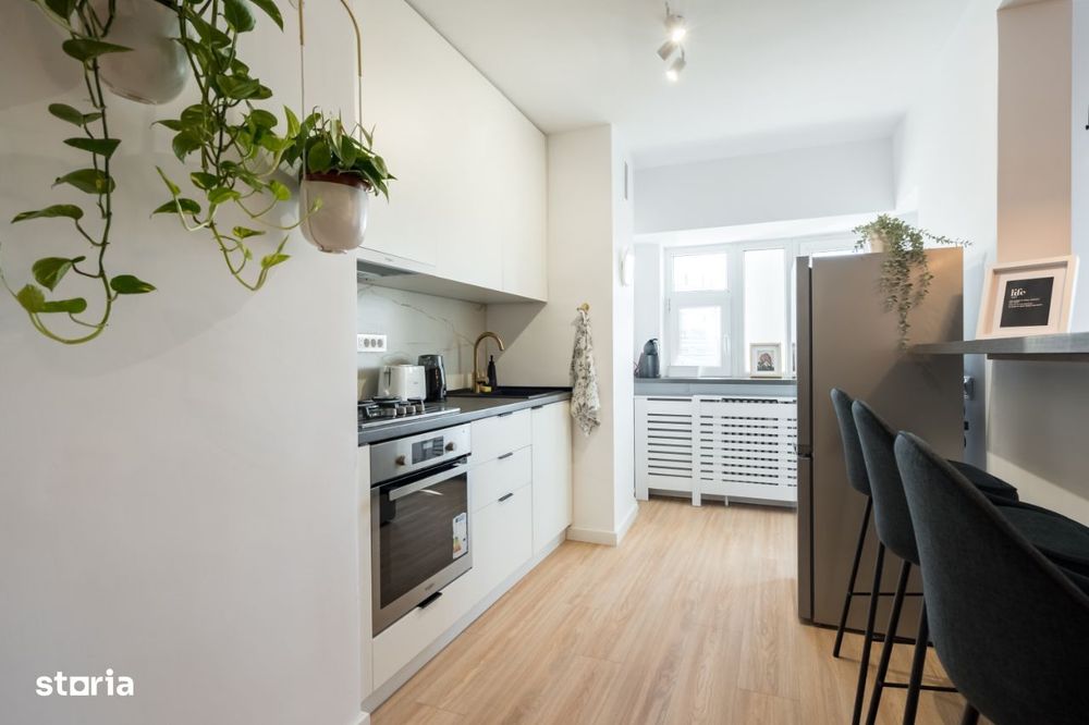 Apartament de inchiriat- SPLAIUL UNIRII 12- 1200€