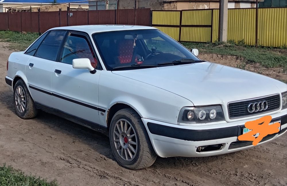Продам ауди-80 б4