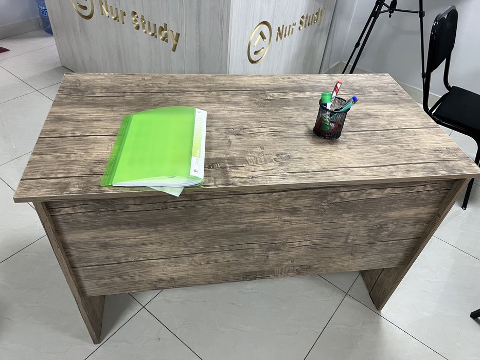 Ofis uchun mebelllar