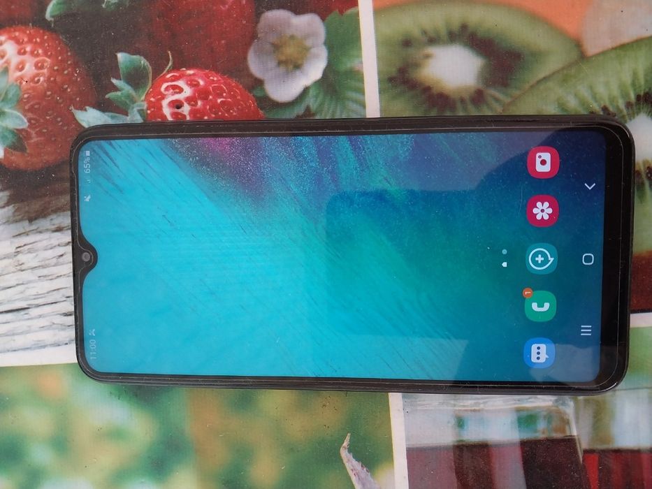 Samsung a 10 sotiladi