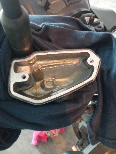 Сервиз за скутери и мотори Vespa,Kymco,Piaggio,Yamaha,Kawasaki,Ducati.