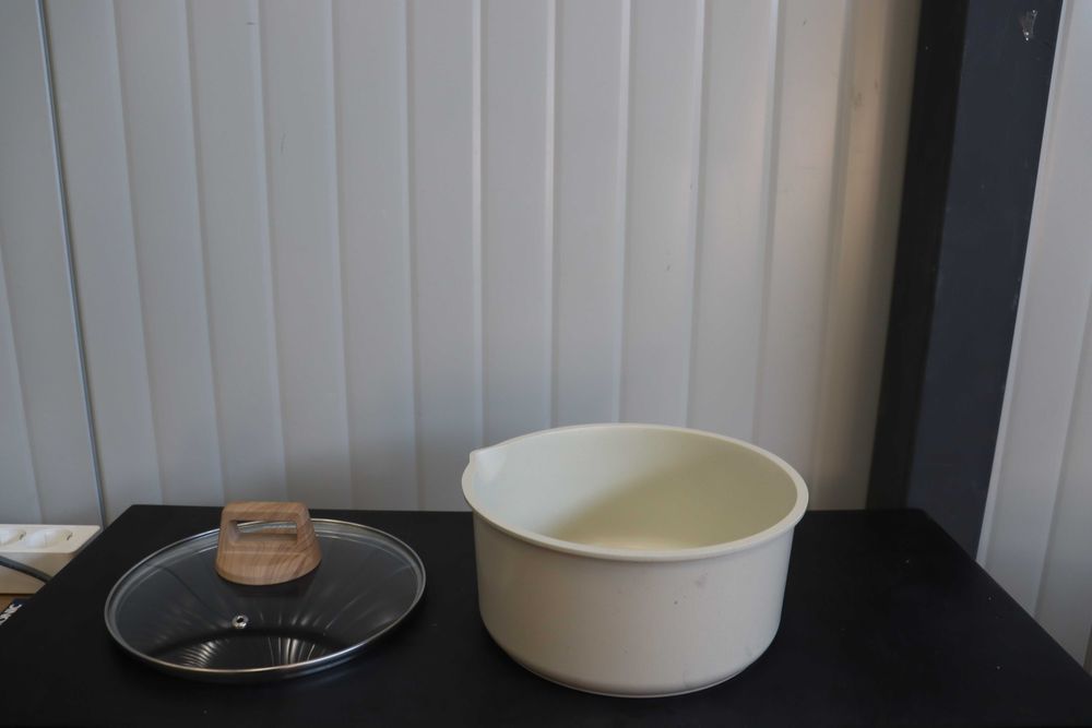 Комплект съдове и прибори за готвене Carote, 5 части