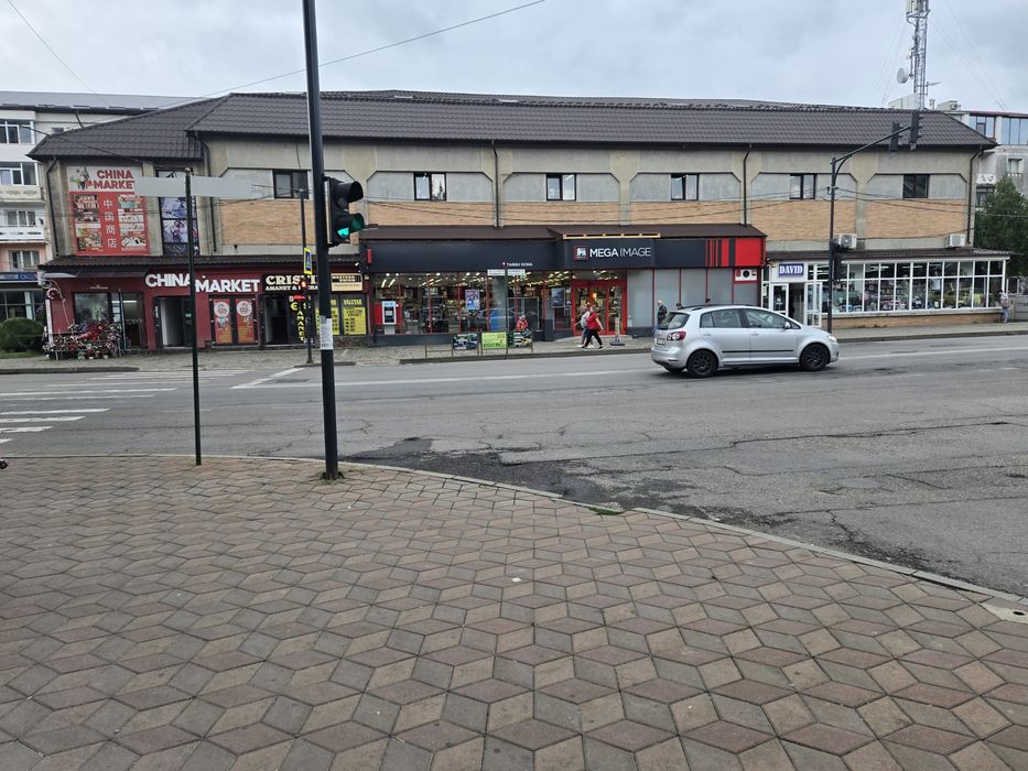 Spatiu Comercial