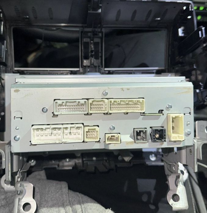 Продам автомагнитолу