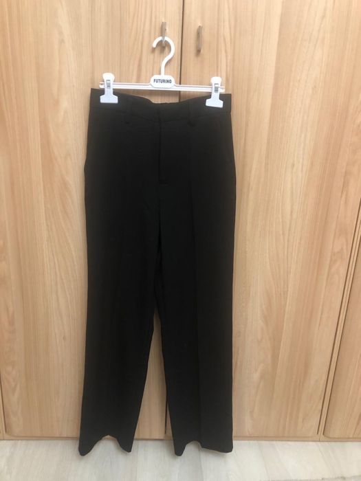 Продам школьные брюки для девочки