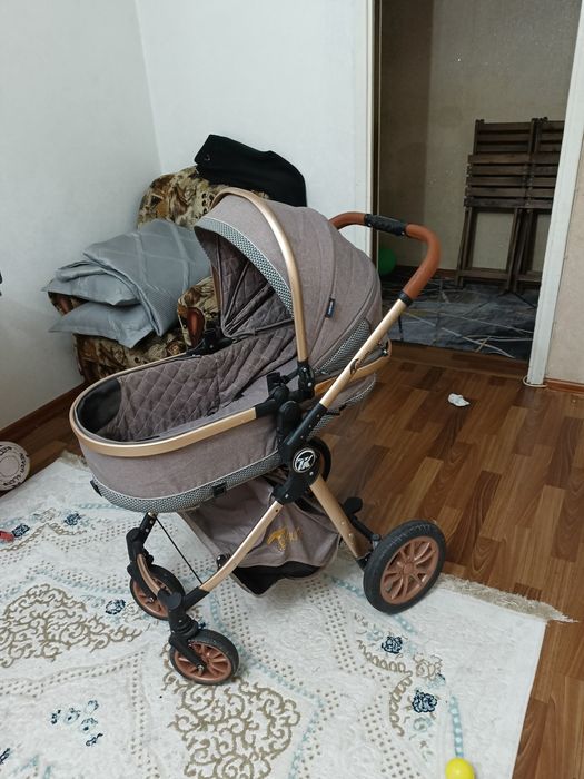 Продам коляску Текнум