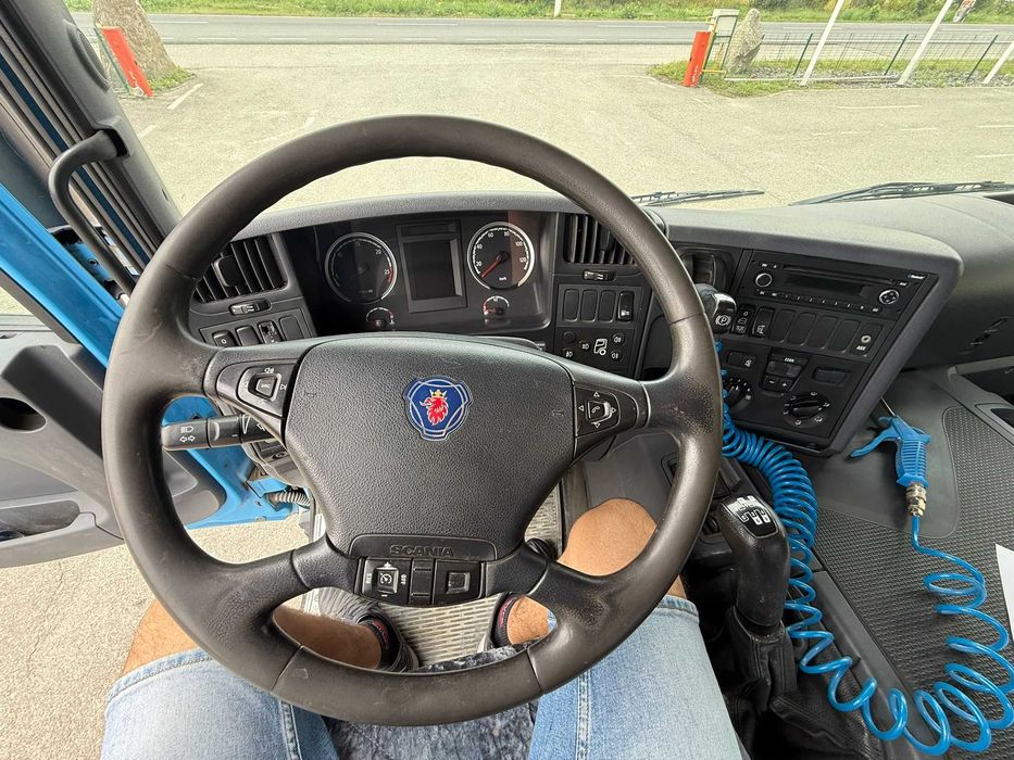 Autobetoniera SCANIA 8x4 9 mc