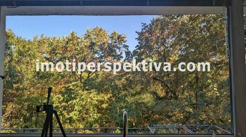 Продава се Тристаен апартамент в Пловдив, Младежки Хълм - 80 кв.м за 2423 €/кв.м - Снимка #3