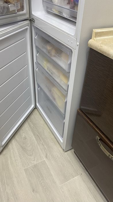 Холодильник Haier