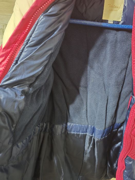 Продам тёплый пуховик на девочку