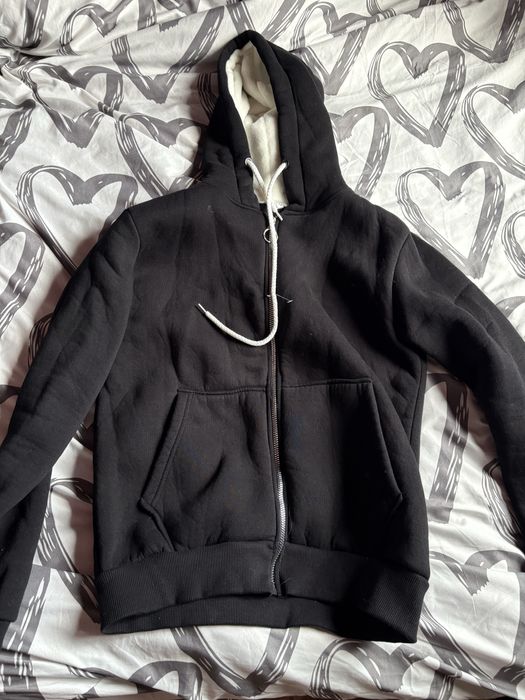 продам одеждуууу