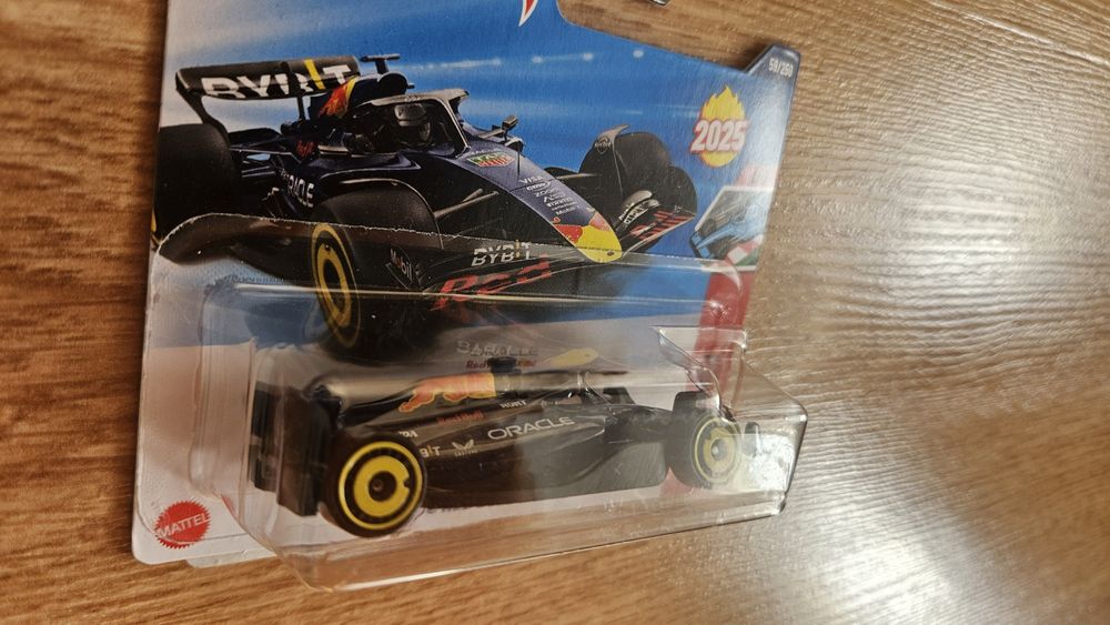 Macheta Hot Wheels Redbull F1