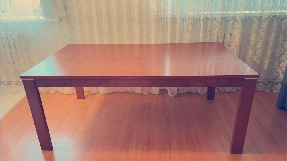 Продам большой раздвижной стол
