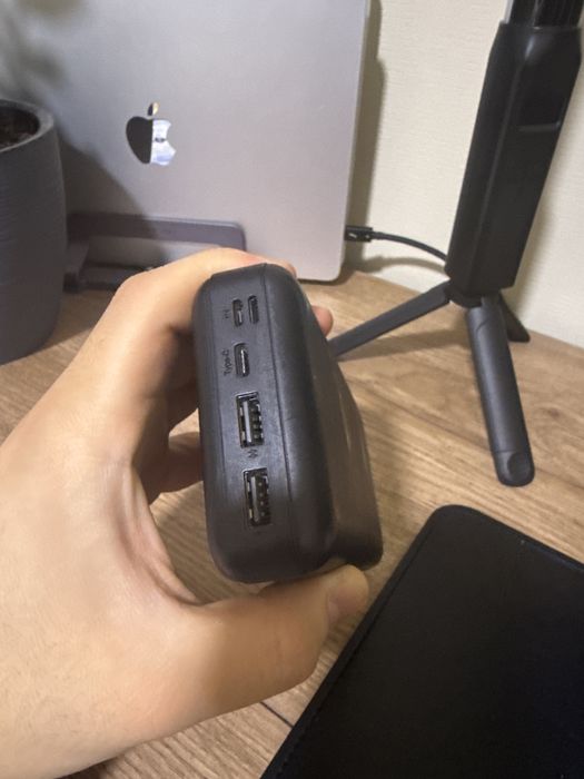 Внешный акумулятор Remax RPP-167 емуостью 30000mAh