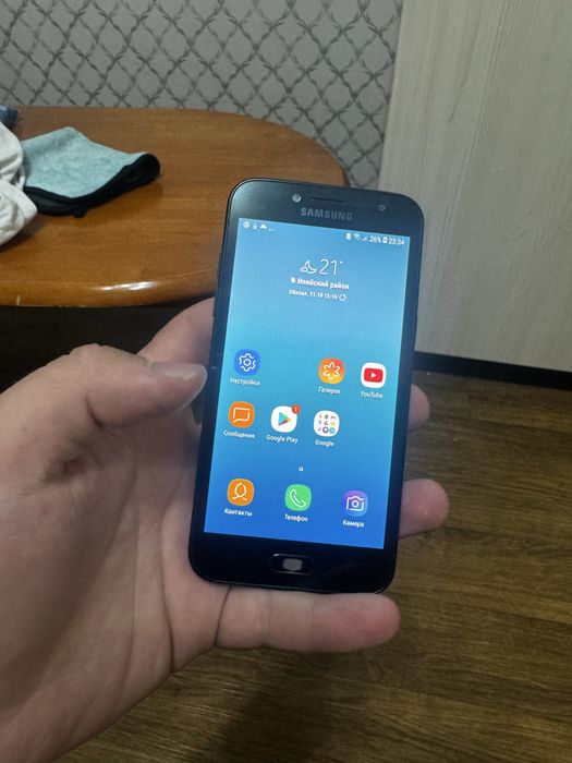 Продам телефон SAMSUNG Galaky J2