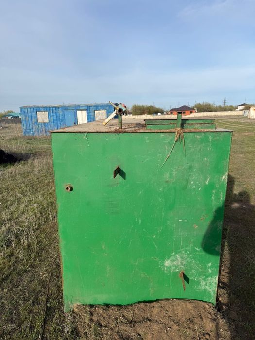 Срочно. Емкость 6-7 кубов