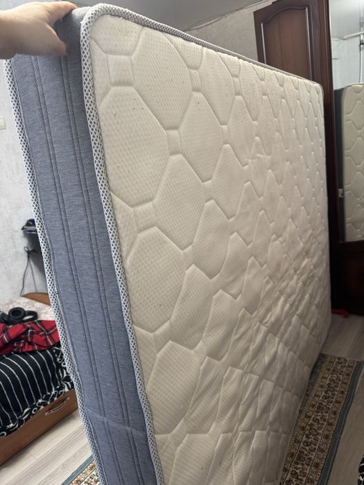 Матрас 160х200 состояние б/у