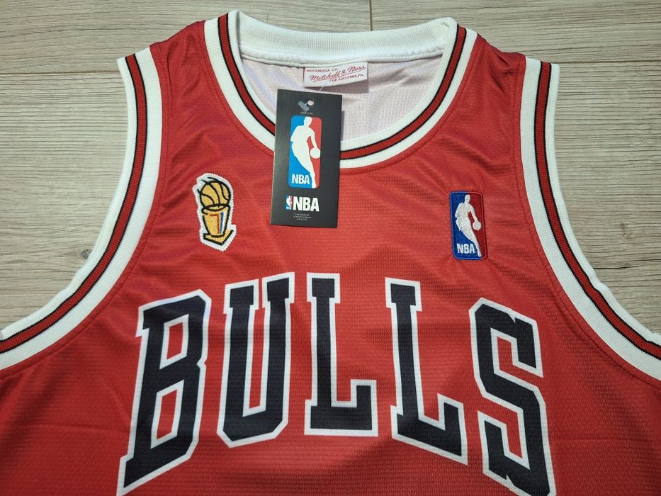 Баскетболен потник на Майкъл Джордан #Чикаго Булс #23# Mitchell&Ness!