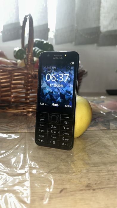 Nokia 230 black.