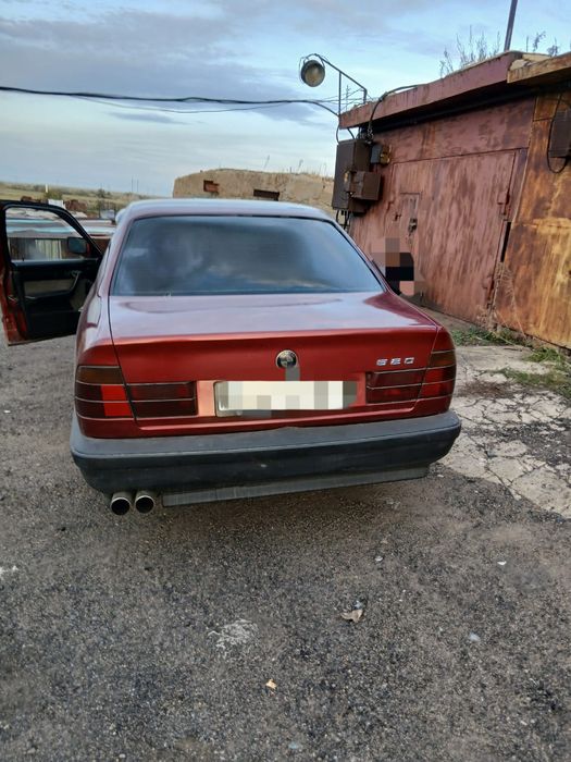 Продам BMW 520i 2.0